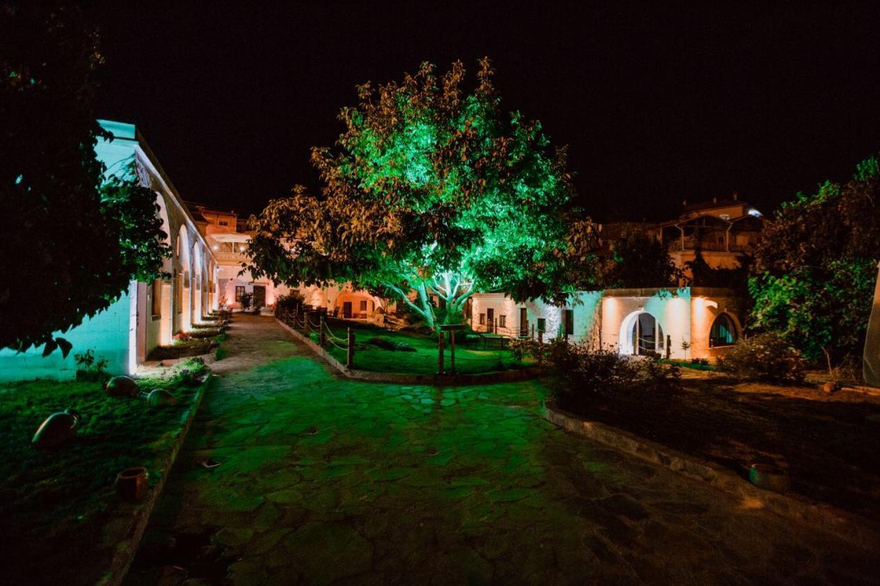 Ortahisar Cave Hotel Eksteriør billede